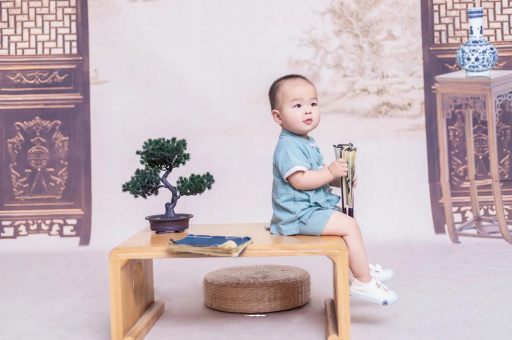 代怀包生男孩机构怀孕初期食欲不振